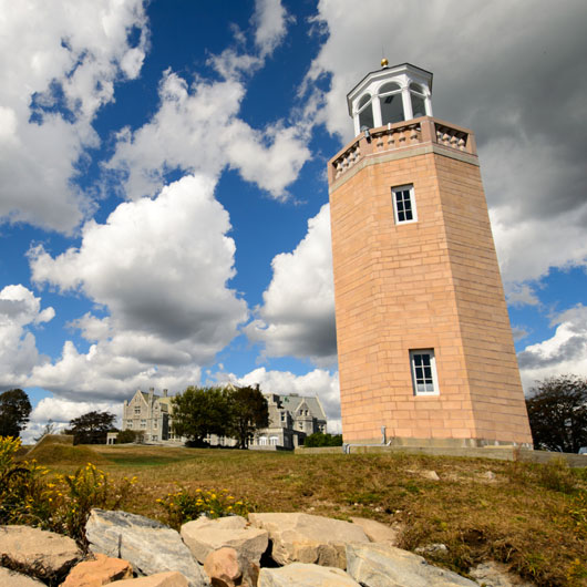 Avery Point lighthouse